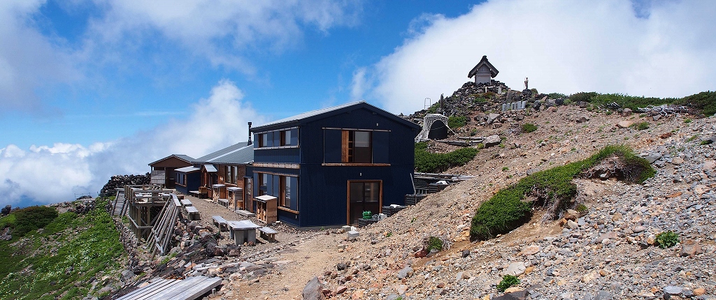 御嶽 五の池小屋-山小屋-登山初心者の北アルプス登山ルートガイド